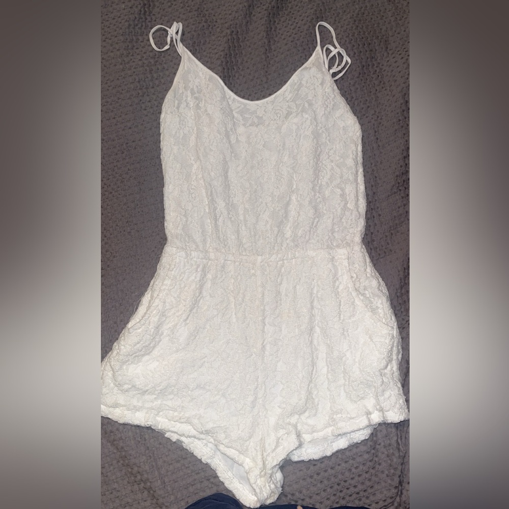 Forever 21 Floral Lace strappy romper